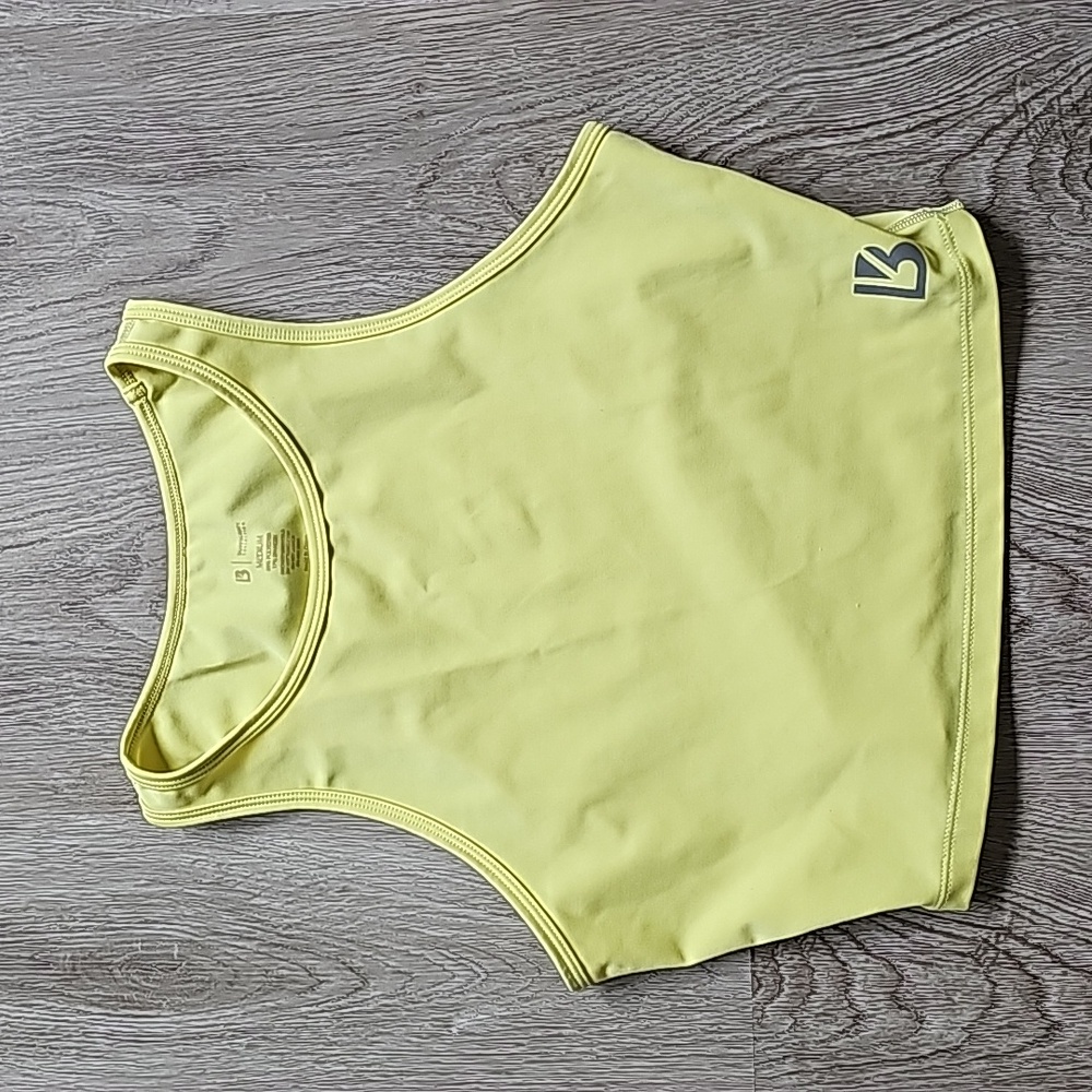 Buffbunny cropped Tank.  Yellow. Size M.